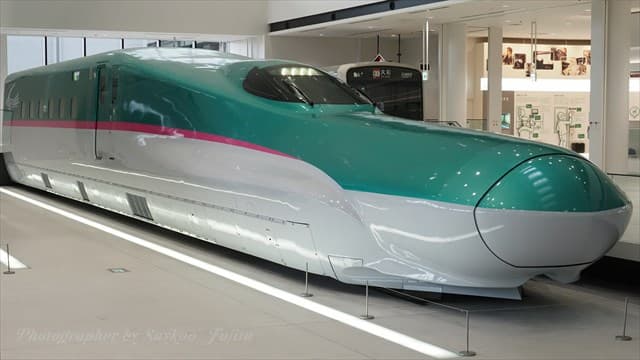 東北新幹線E5系